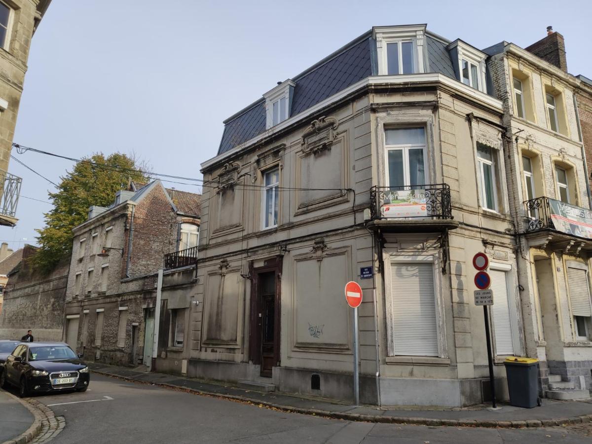 Residence Musee-Home - Centre Ville Valenciennes Luaran gambar